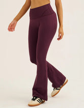 Pulse Invisible Scrunch Flare Leggings - Blackberry